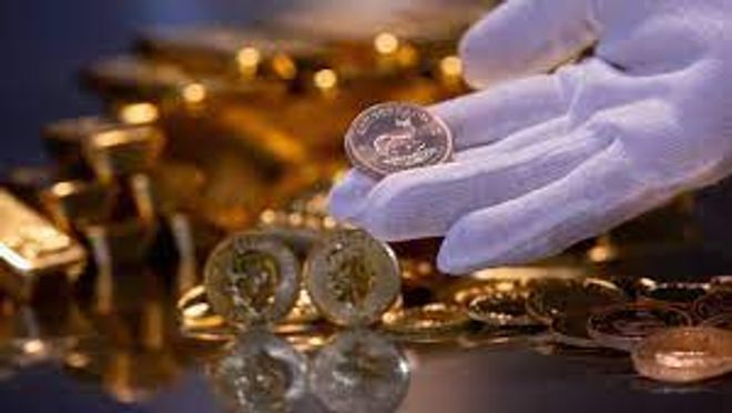 As the US dollar and yields increase, gold hits a five-month low